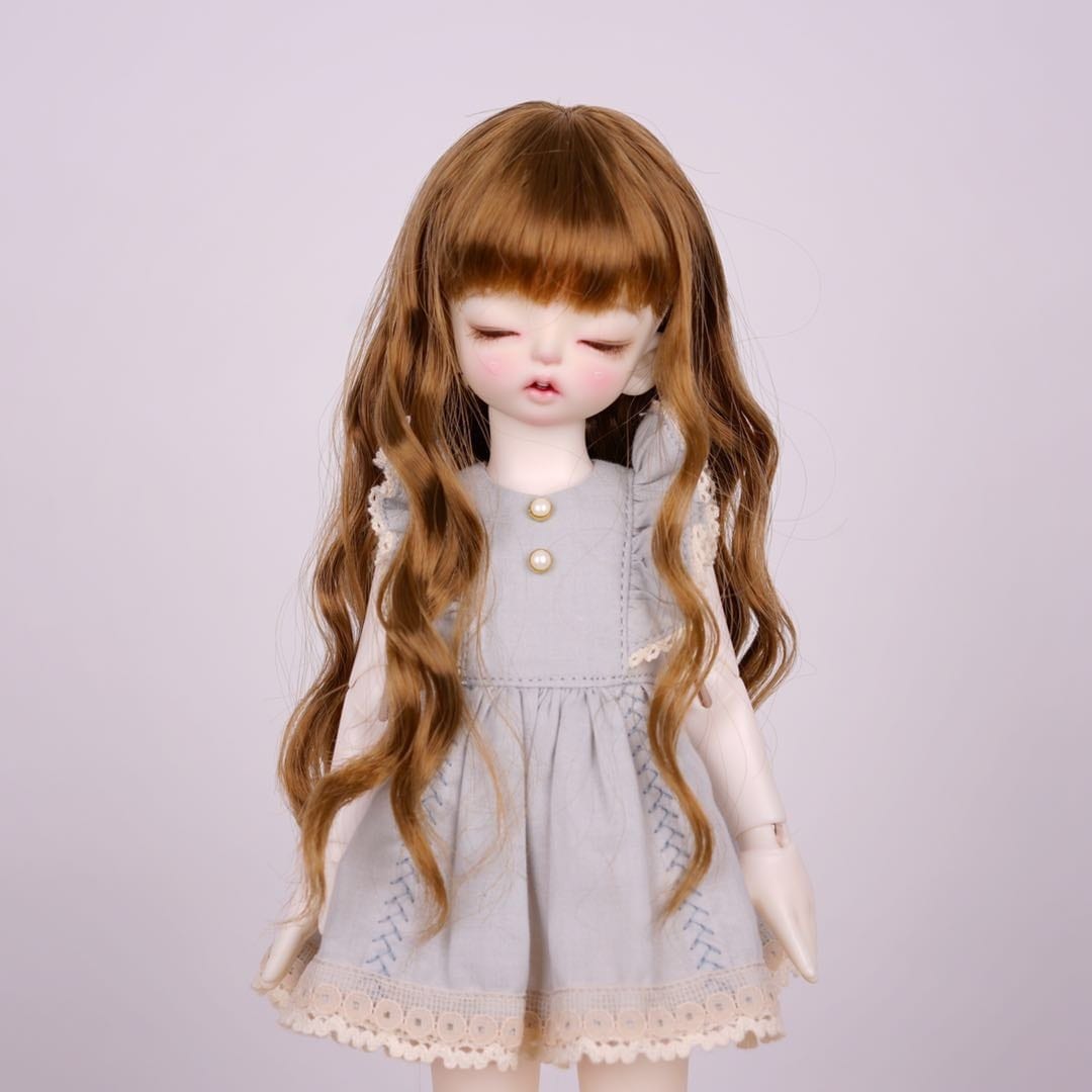 【2枚購入で200円 OFF！急速出荷】bjdウィッグ 女性用 6点 4点 3点 フェイクヘア イミテーション モヘア シルク 小さなウェーブのかかったロングヘア