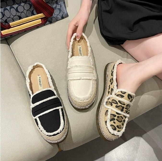 シューズ 靴 厚底シューズ レディースシューズ 歩きやすい 履きやすい 走れる かわいい 可愛い シンプル カジュアル おしゃれ お洒落 レトロ ラフ 個性的 無地 ヒョウ柄 春 夏 秋 冬 5,230円