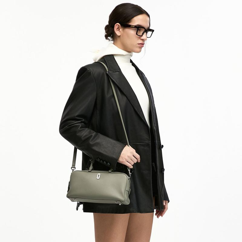 Toque Square Tote S (トーク スクエア トート スモール) Matcha Green- VQB5-1TO754-1GRXX (迅速な発送可能)