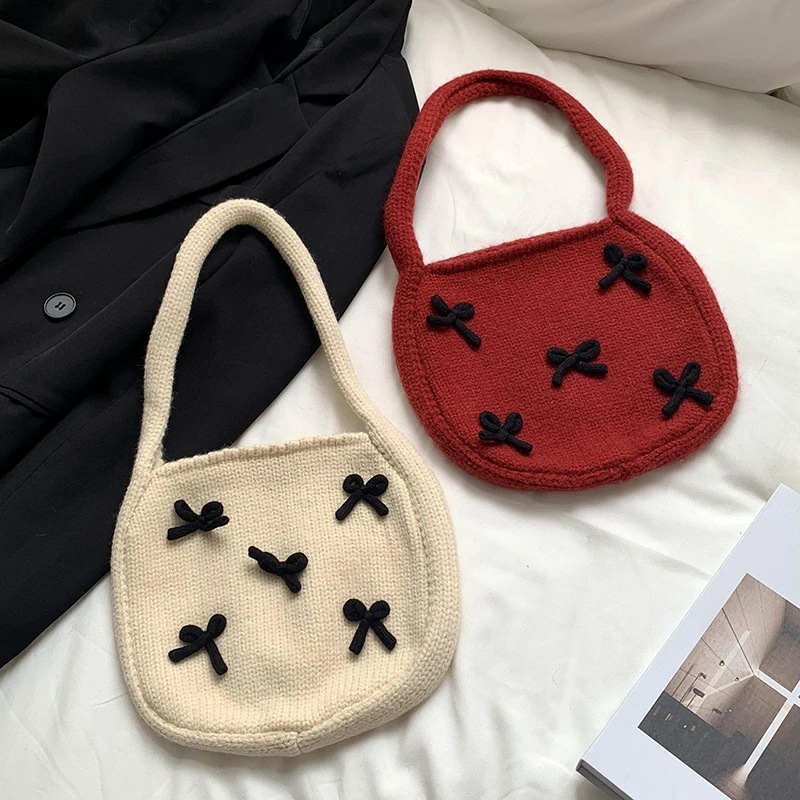 ニットバッグ　ショルダーバッグ　リボン (T)