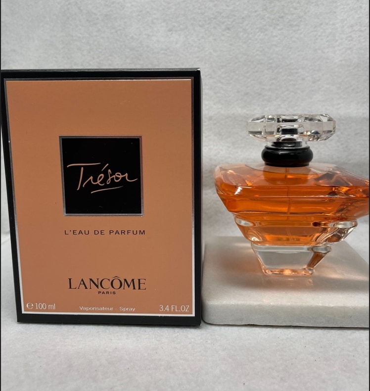 新品未使用 ランコム トレゾア オードパルファム 100ml LANCOME