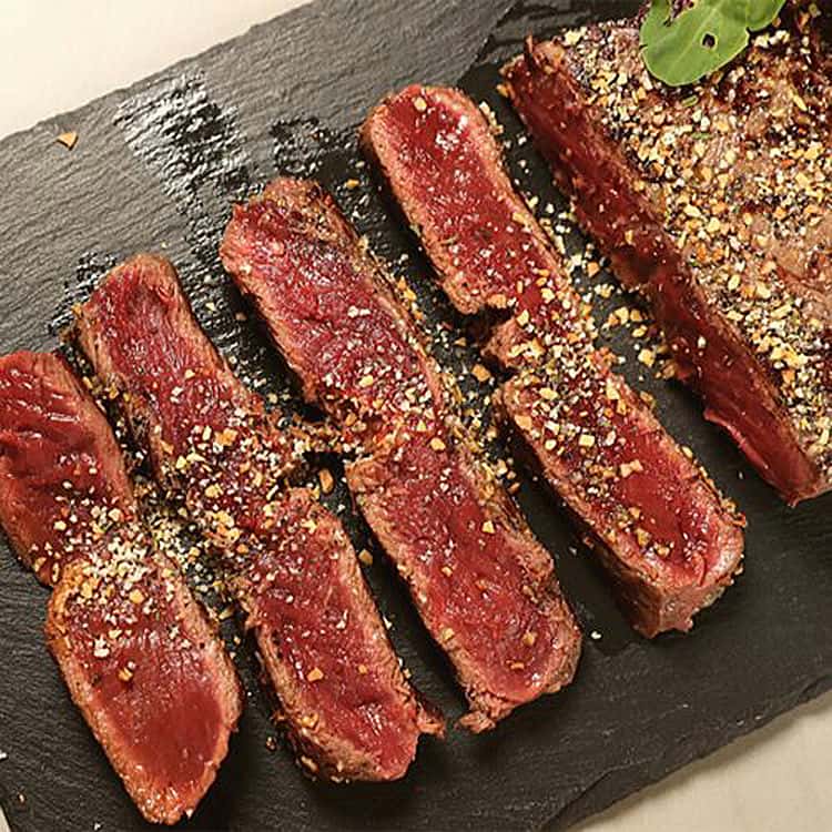 長野 大正8年創業 馬刺専門店「若丸」 馬肉ステーキセット 馬肉1ポンドステーキ450g 馬肉ヒレステーキ120g 離島は配送不可 2510026 お歳暮 お中元 お土産 ご進物 ギフト 贈り物に最適