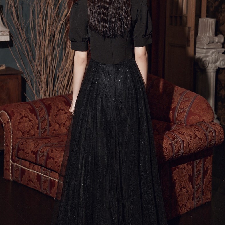 ラメドレス ブラック ワンピース ロング ロング丈 スリム 細身 ストレート スマート かわいい