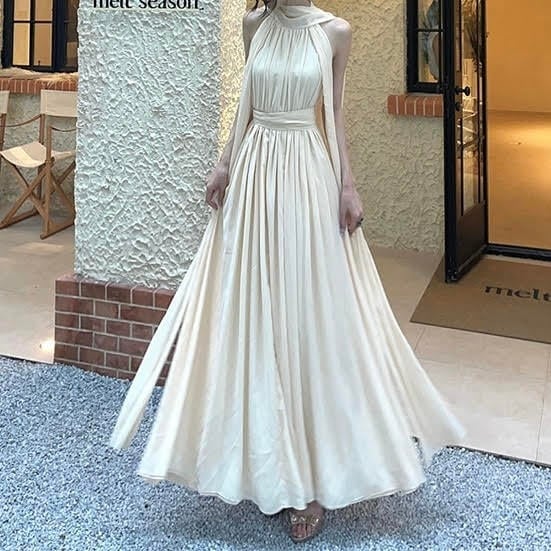 ドレス パーティードレス ロング丈ドレス ロング丈 レディース ノースリーブ ホルターネック Aライン プリーツ バックレス スレンダー スリム 細身 おしゃれ お洒落 かわいい 可愛い 大人女子 大