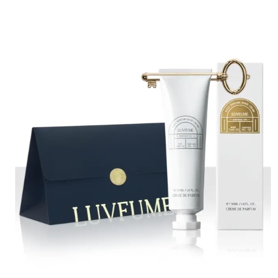 luvfume ハンドクリーム Qoo10] LUVFUME ラフューム ハンドクリーム 50ml (