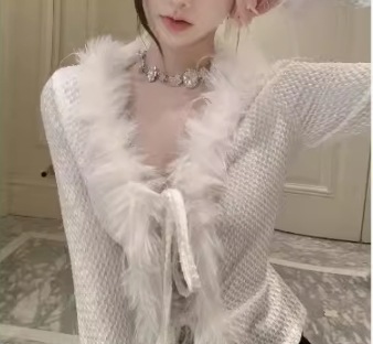 ニットカーディガン Vネックセーター トップス デート カーディガン 長袖 Vネック ファー リボン かわいい 大人可愛い シンプル きれいめ 大人 上品 おしゃれ お洒落 かっこいい 大人女子 ラフ