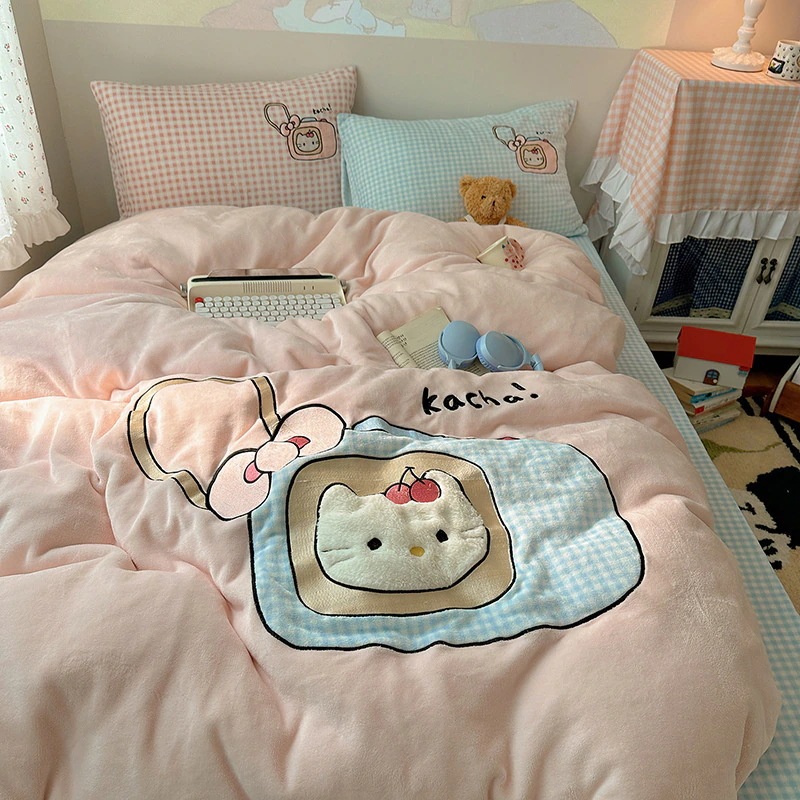 キュートで抱きしめたくなる猫のアップリケ刺繍入りミルクフリースの厚手4点セットガーリーな両面フリースの布団カバーシーツフィットシーツ