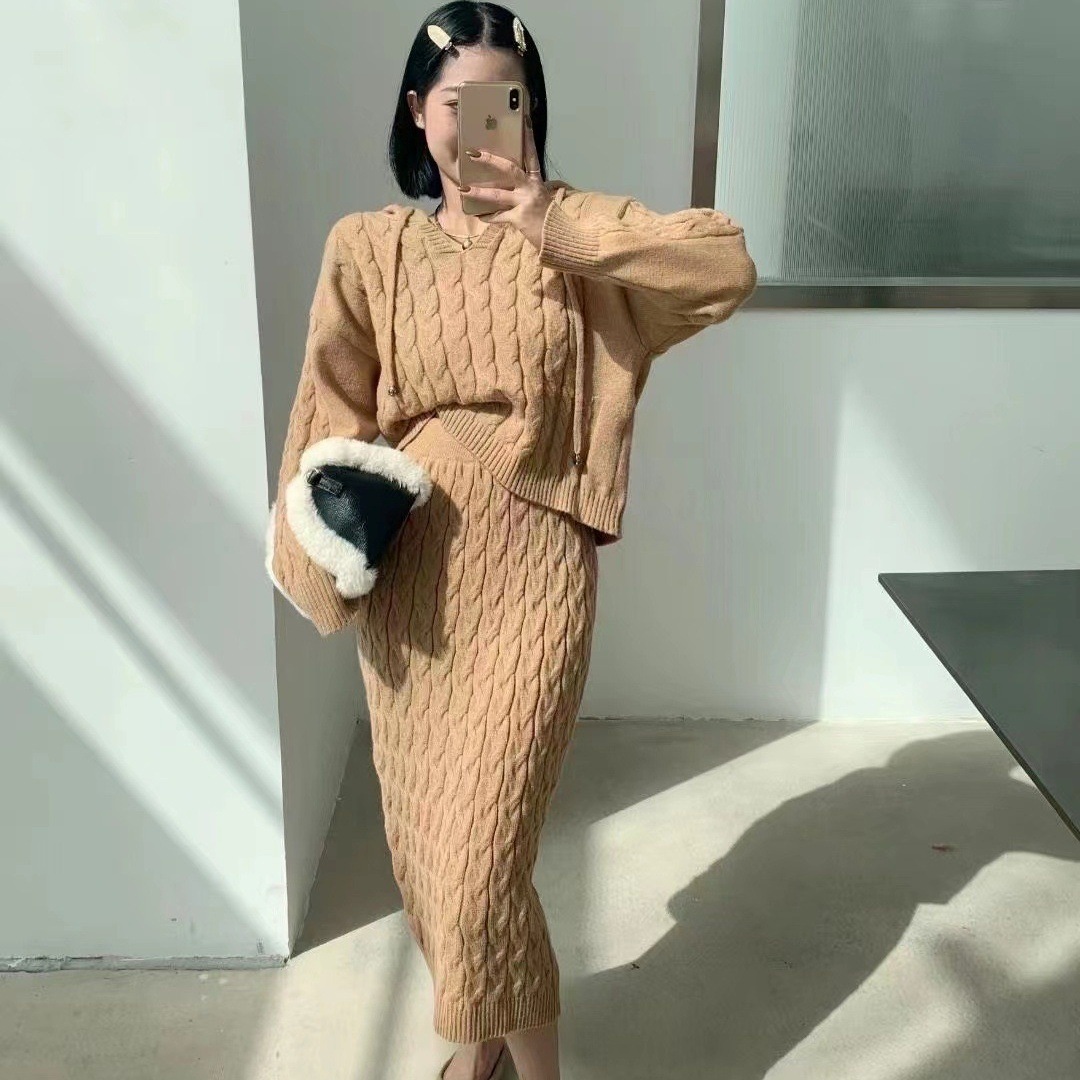 ニット ミモレ丈スカート 袖リブ Vネック ケーブル編み ニットセットアップ 韓国 レディース オルチャン 長袖 セーター 白 黒 ブラック キャメル 膝下丈 ケーブルニット 着回し