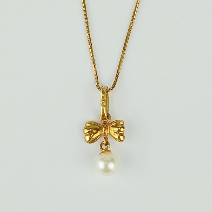 4℃ ヨンドシー ネックレス リボンモチーフ イエローゴールド K18YG パール レディース ペンダント 2.2ｇ【本物保証】 27,720円