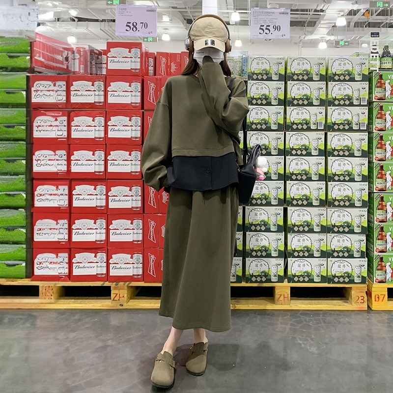 アーミーグリーンスウェット半そでスカートファッションスーツ2024新作おしゃれレトロカラースプライシング半そでスカート2点セット