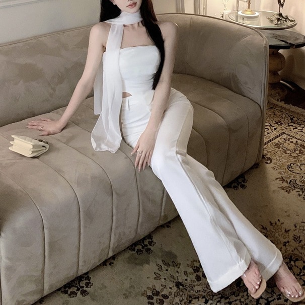 トップス ボトムス セットアップ 上下セット レディース ベアトップ きれいめ 個性的 服 服 服 服 2色 フルレングス 裾ワイド インスタ映え モテ 流行 トレンド 高見え 着回し 無地