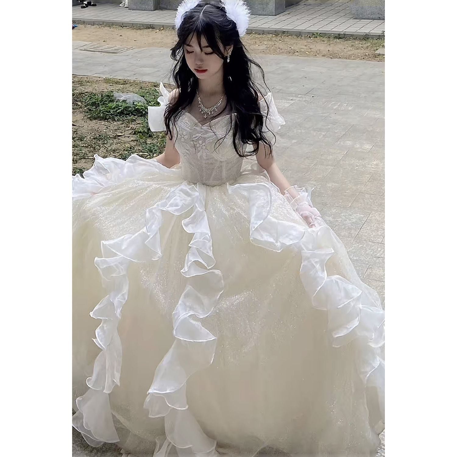 イブニングドレスガール 成人式 美術検定 司会 森先輩 フェアリーライト ウェディングドレス 母の日 プレゼント 8,059円