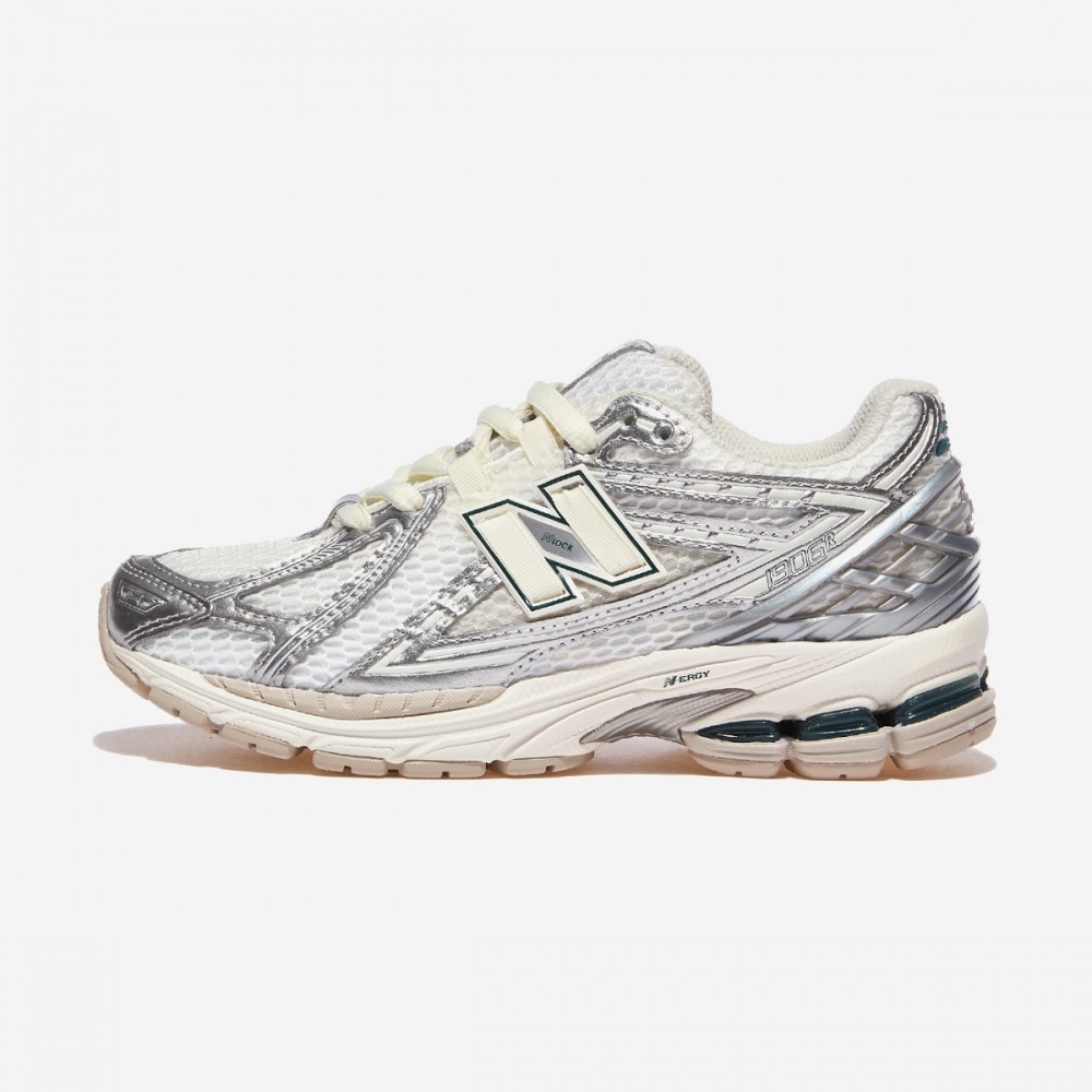 ニューバランス M1906REE M1906REE