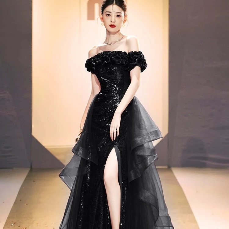 新しい黒のオフショルダーのイブニングドレス豪華なスパンコールデザイン宴会司会美術試験年次総会などに最適です