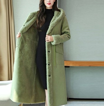 個性的 アウター コート ガウン 膝丈 ひざ丈 袖あり 長袖 Aライン ウエストマーク ウエストリボン 切り替えデザイン モコモコ ふわふわ フード付き ポケット 前開き 厚手 裏起毛 かわいい