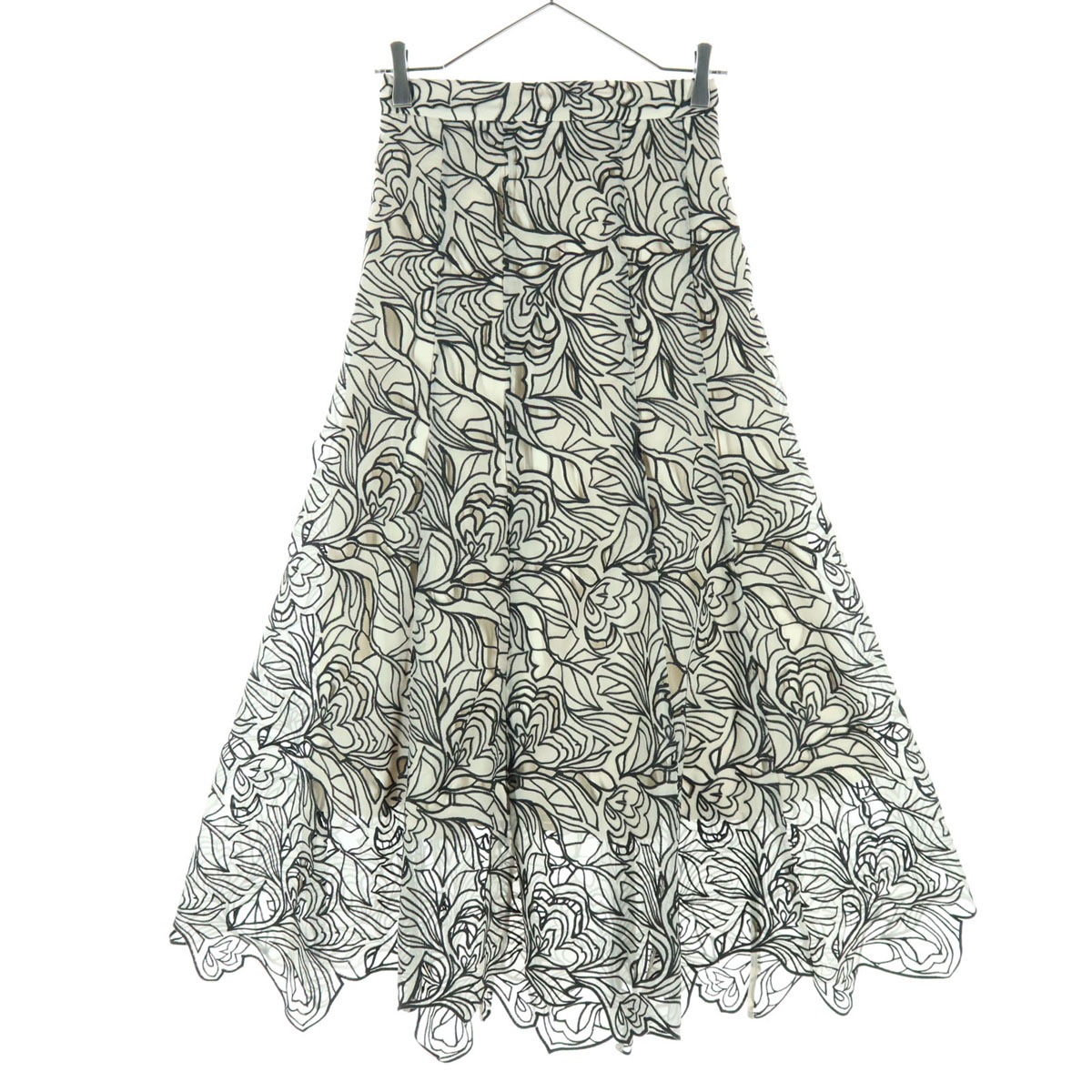 美品 花柄刺繍 ロング丈 オーガンカッティングレース フレアスカート ベージュ SWFS235131 レディース 古着