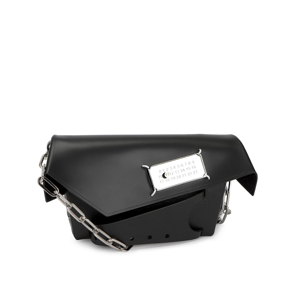 メゾンマルジェラ [国内配送] メゾンマルジェラクラシックスナッチクラッチスモール S56WF0159 P4745 T8013 エンスージアスト R8OS56WF0159P4745T8013 133,765円