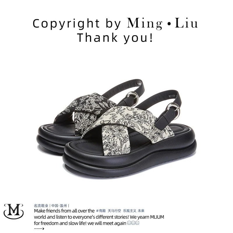 厚底サンダル 2025夏 新しいスタイル バックル 平底 レディース ビーチ サンダル