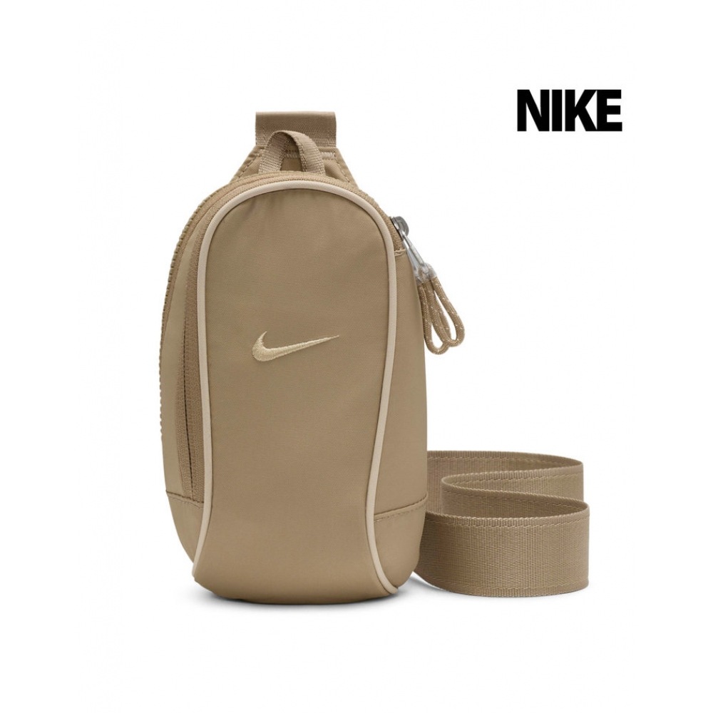 ナイキ NSW エッセンシャルズクロスボディバッグカーキ DJ9794-247