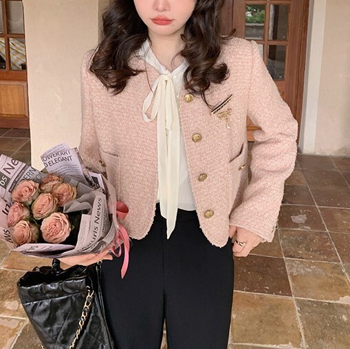 アウター ジャケット ノーカラージャケット XS S M L 韓国 ショート ショート丈 長袖 ツイード かわいい 大人可愛い きれいめ 上品 エレガント 清楚 フェミニン おしゃれ お洒落 ラブリー