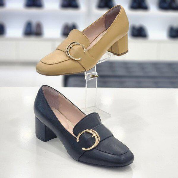 女性バックルポイントヒールローファー 5cm 322103 ブラック_JK