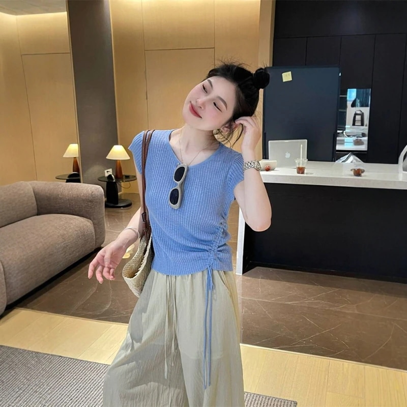 【超お得1つ買うと10個もらえる】メガ割夏でも着れる！サマーニット ニットウェア 韓国版Tシャツ女性の夏の新しい薄い半袖ニットウェア