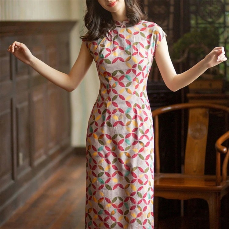 夏に定番の一枚 改良版 チャイナドレス きれいめ 着痩せ 中華風 着痩せ 爽やか ワンピース 旅行 日常お出かけ