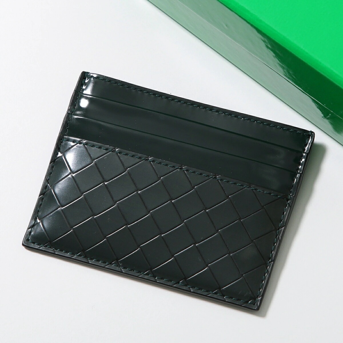 BOTTEGA VENETA ボッテガヴェネタ カードケース 743209 VT274 メンズ イントレチャート パテントレザー エナメル ミニ財布 3187