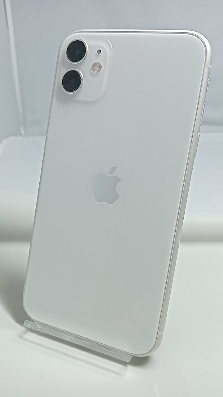 整備済！液晶・電池新品！　iPhon11　A2221　64GB　ホワイト　本体　SIMフリー　259362800