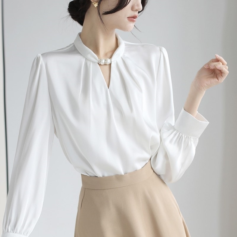 トップス ブラウス 長袖ブラウス シフォンブラウス シャツ プルオーバー 長袖 ホルターネック シフォン パール付き きれいめ 大人 上品 おしゃれ エレガント 存在感 フォーマル 無地 春 夏 秋