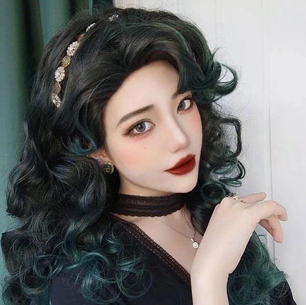 フルウィッグ かつら 巻き毛 黒髪 長髪 ロング ロング丈 ロングウィッグ ロリータ lolita ブラック グリーン 前髪あり 自然 可愛い キュート wig コスプレ 耐熱ウィッグ 小顔効果抜群