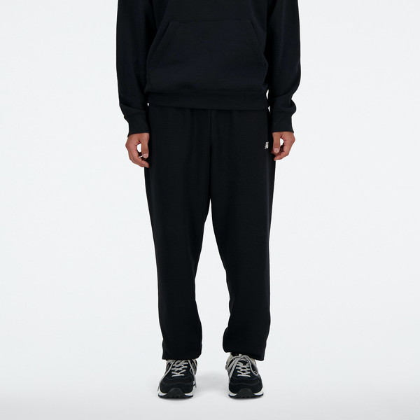 返品交換不可 期間限定セール ニューバランス new balance Sport Essentials Small logo スウェットジョガーパンツ メンズ アパレル ウェア MP41519-BK