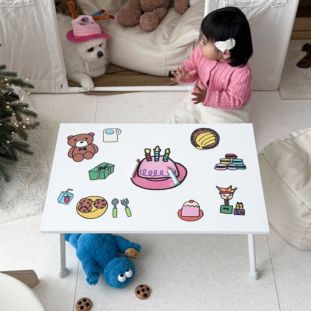 ハッピーバースデーフォールディングテーブル 韓国インテリア PB 鉄 イラスト 誕生日 ケーキ 折り畳み式 ミニ 机 かわいい おしゃれ スリム 子供用 サイドテーブル 60x40x27.5cm