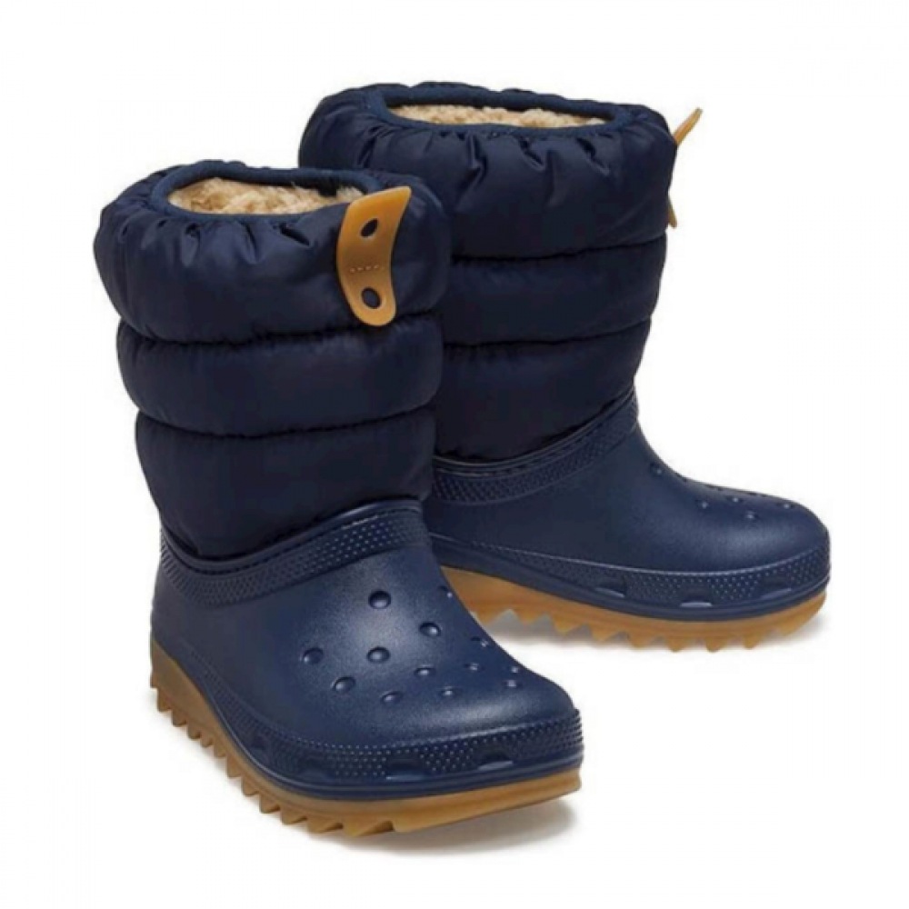 クロックス クラシック ネオ パフ ブーツ 207683-4PQ