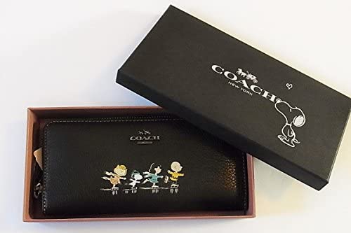 レア　 スヌーピー ピーナッツ　箱付き オールレザー長財布 アイススケート ブラック クリスマス限定 16122