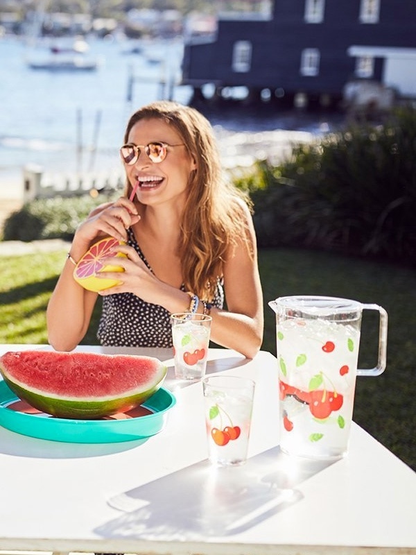 SUNNYLIFE サニーライフ ピッチャー 横置き おしゃれ ジャグ インスタ インスタ映え 2L 2リットル 麦茶ポット PARTY DRINKWARE SET CHERRY ピクニック アウトド