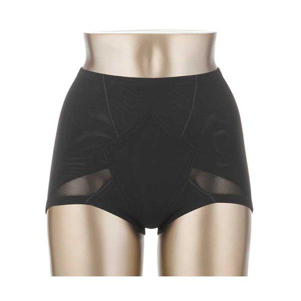 お腹を押さえるベーシックソフト三角ガードル