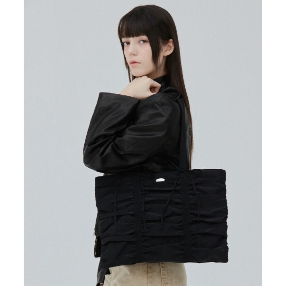 ジェスティーナベリーナ LG ショルダーバッグ (JHNEHA5BS190BK260)