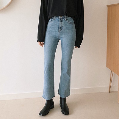 韓国ファッション2PER2018 F/W新作ハイウエストブーツカットジーンズ送料無料/ハイクォリティー