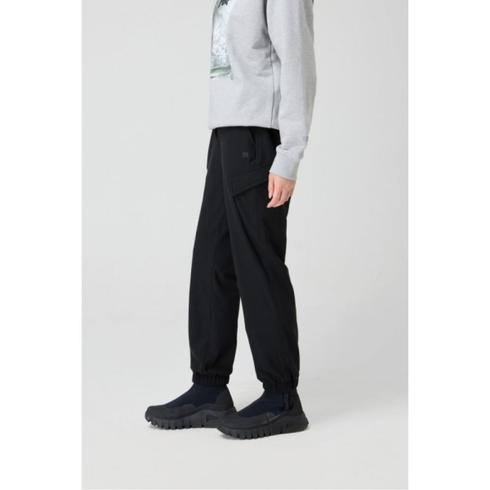 コオロンスポーツ 裏起毛トリコットカーゴジョガーパンツ TVPNW24542BLK