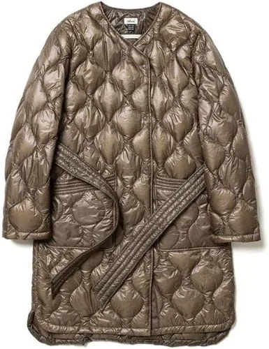 ONION QUILT NO COLLAR DOWN HALF COAT(WOMEN) カラー：MOCHA【EC】