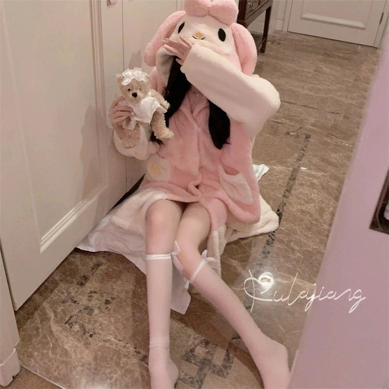 Melodyマイメロディ 着ぐるみ パジャマ サンリオ かわいい コスプレ 着ぐるみ もこもこ パジャマ ルームウェア バスローブ 柔らかく肌触り 修学旅行人気の学園グループ服30%までに制限