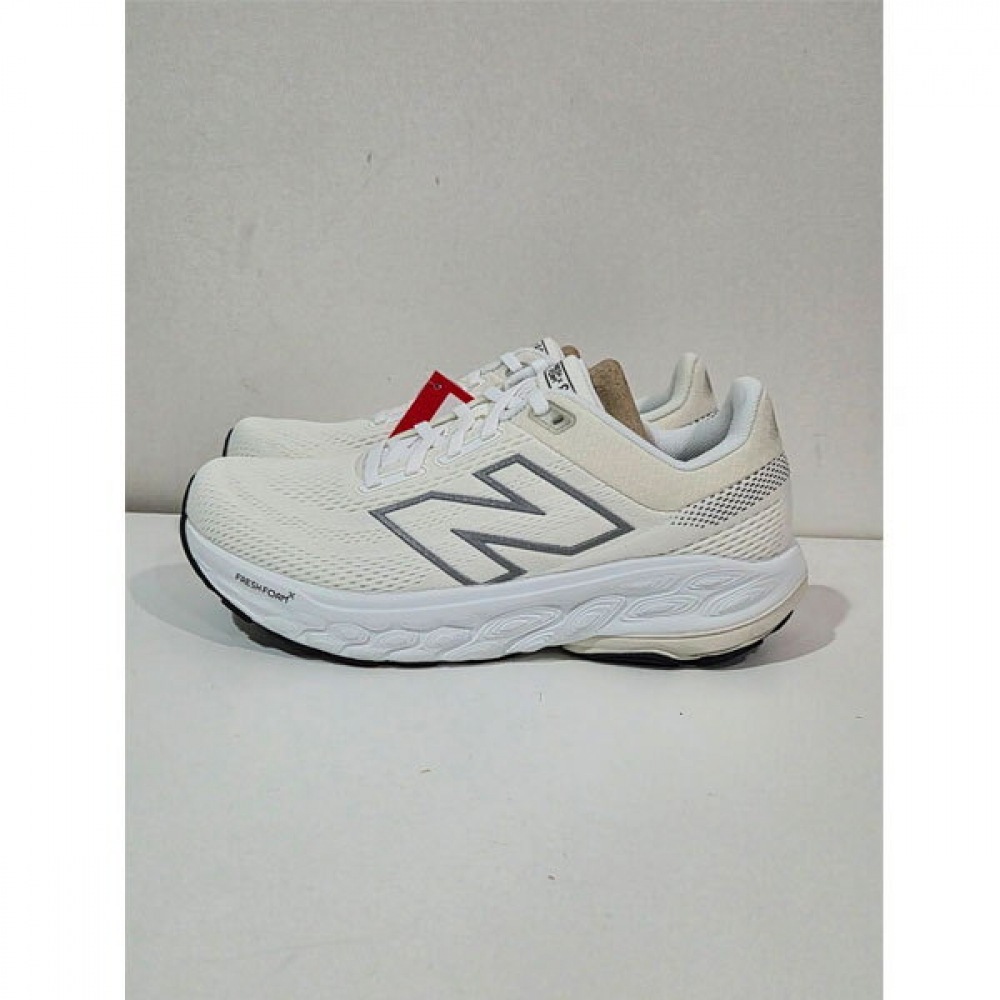 ニューバランス ランニングシューズ W860C14