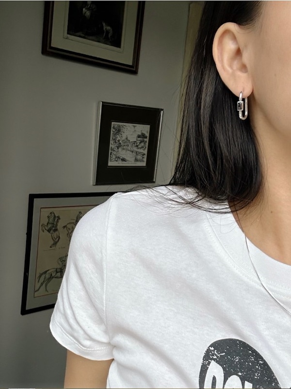 Qoo10 justLoveR. [BTS SUGA着用] ピアス 一粒ジ