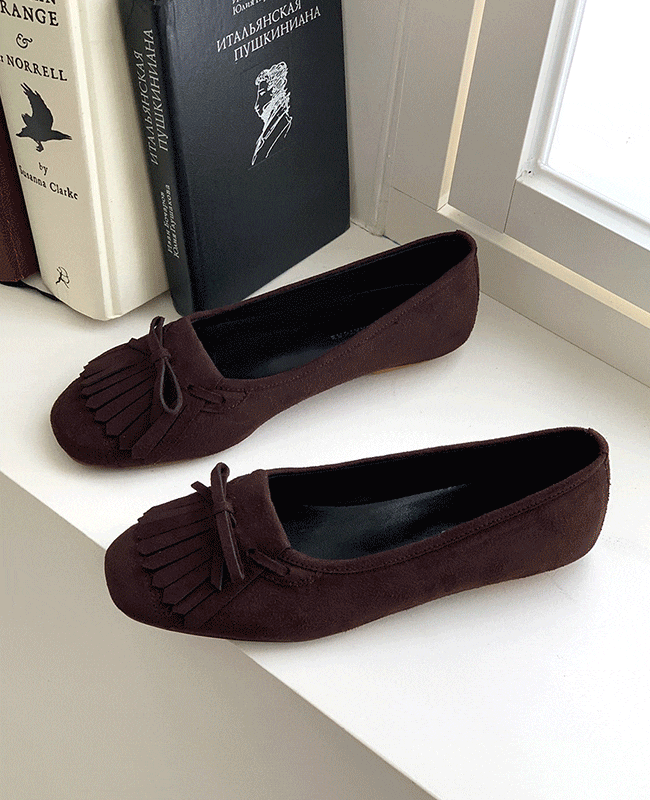 [MILOVANY] 230-255メリ スエード フリンジ フラット 1cm