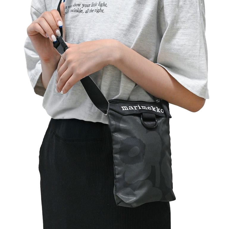 ショルダーバッグ スマホショルダー NEAT PHONE POCKET ウニッコ レディース ブラック 94124 094124 999 北欧雑貨 北欧デザイン