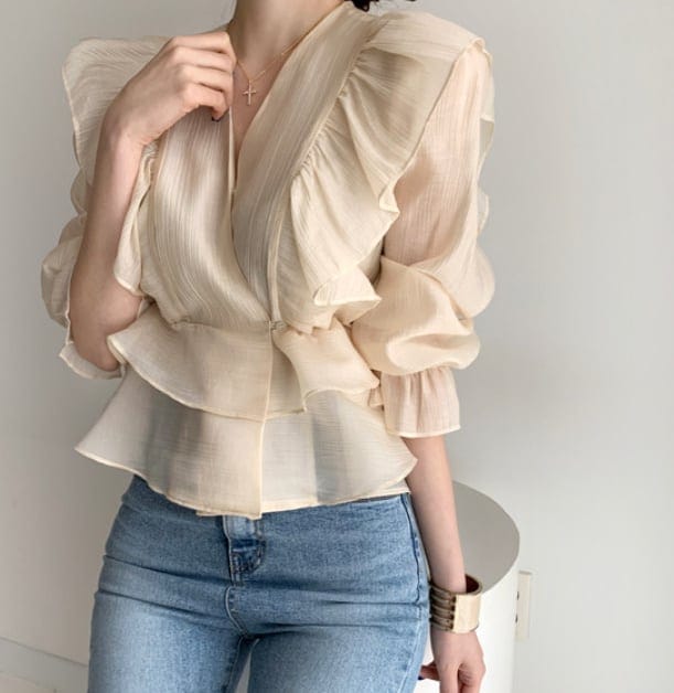 トップス カットソー Vネック フリル 透け感 オーバーサイズ 長袖 フェミニン シンプル 人気 おすすめ おしゃれ お洒落 激安 安い プチプラ スタンドカラー キレイめ 可愛い wto0