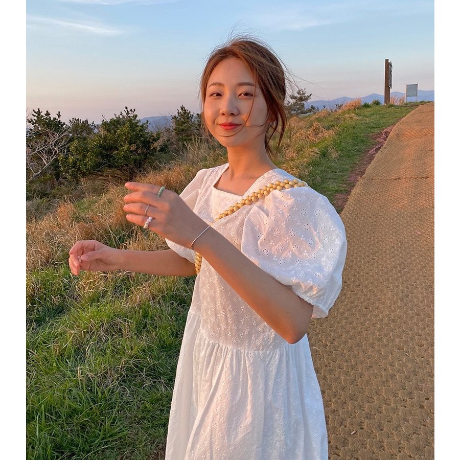 白ワンピース ワンピース レディース ロング リゾートワンピース マキシワンピース お出かけ 夏通勤 注目ショップ マキシワンピ ビーチ Ol フレア
