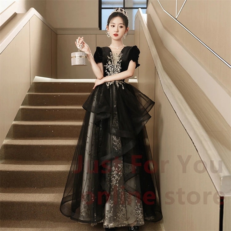 イブニングドレス 黒 ゲトドレス カラードレス 花嫁 二次会 ドレス aライン ブライダル 前撮り 披露宴 演出 コンサート カクテルドレス きれめ ピアノ 発表会 合唱団 演奏会 結婚式 マキシ丈