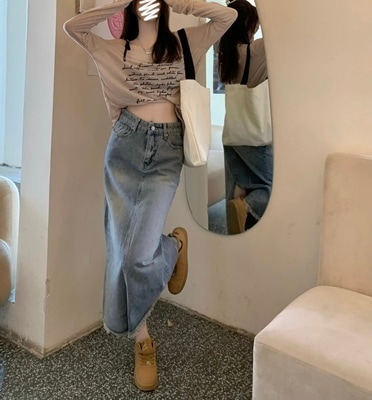 スカート ボトムス デニムスカート ロング ロング丈 マキシ マキシ丈 ストレート スリット バックスリット ハイウエスト デニム ブルーデニム かわいい 大人可愛い シンプル カジュアル おしゃれ